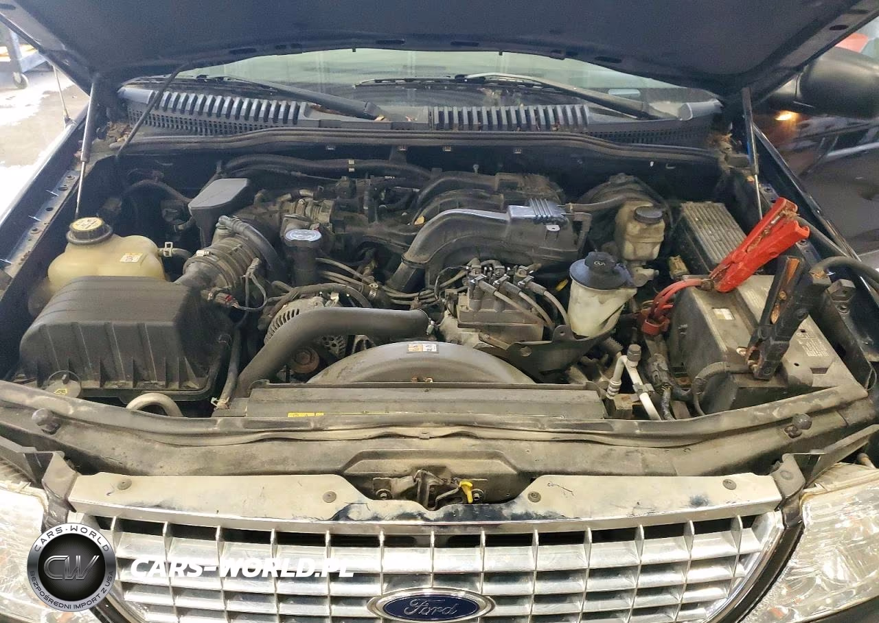 2005 Ford Explorer Xlt VIN:1FMDU73K05ZA45949 - 12