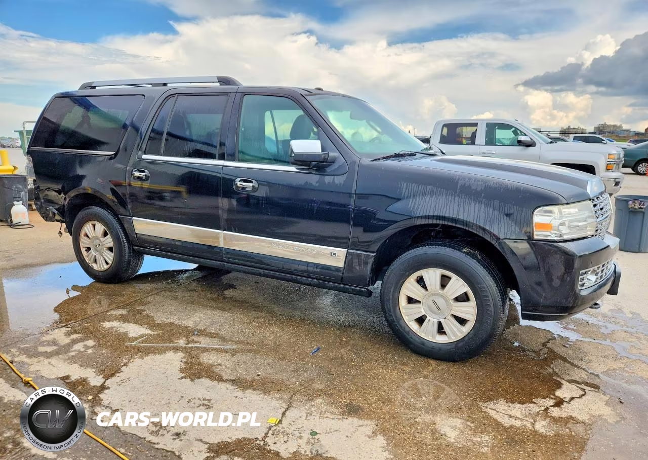 2013 Lincoln Navigator L VIN:5LMJJ3H58DEL04763 - 4