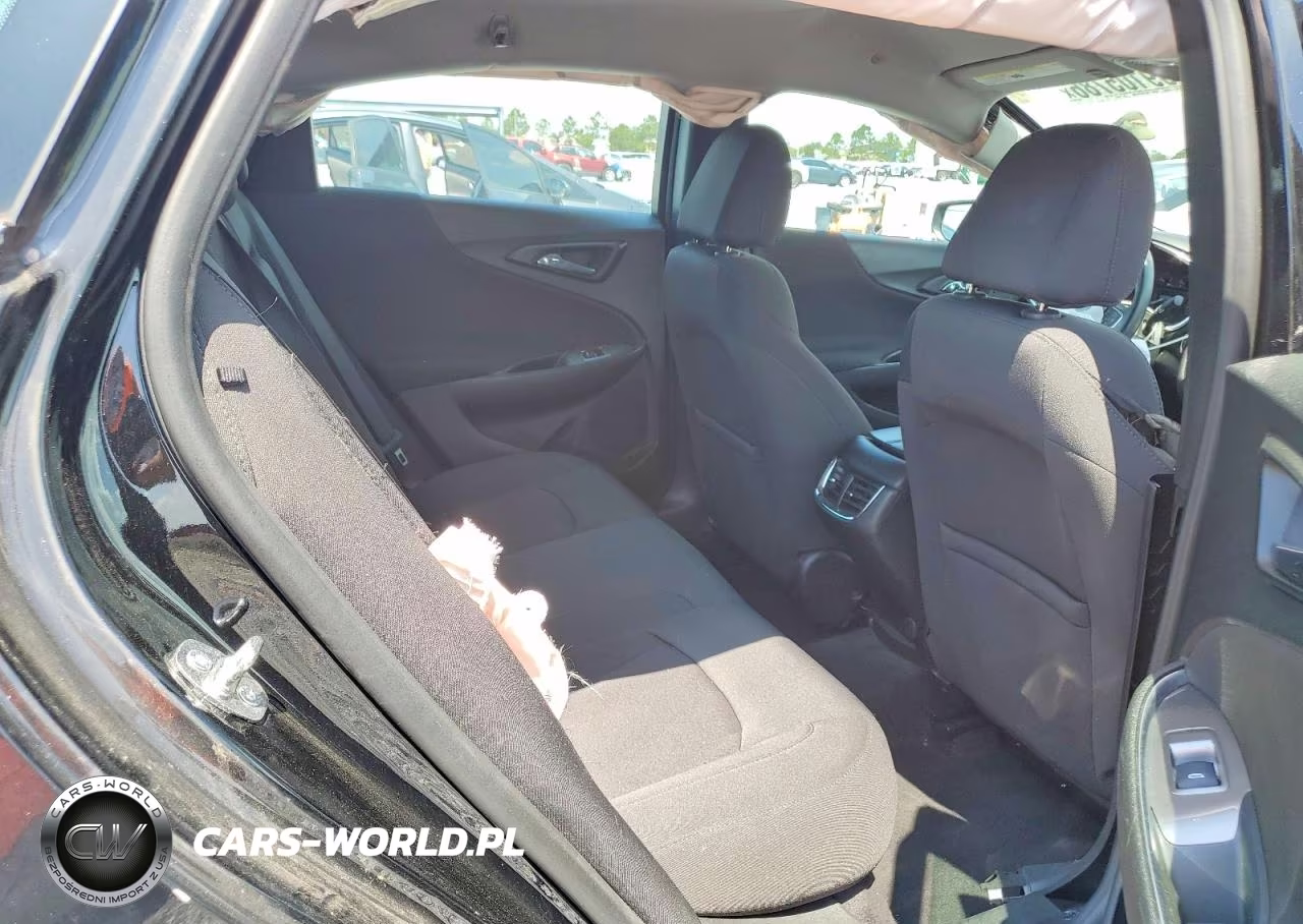 2020 Chevrolet Malibu Lt VIN:1G1ZD5ST4LF120457 - 10