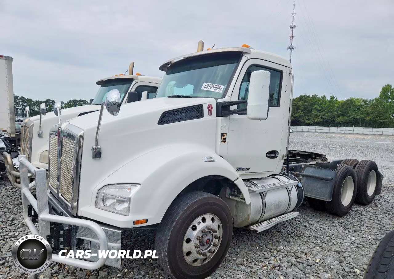 2017 Kenworth T880 Semi Truck VIN:1XKZDP9XXHJ168596 - 2