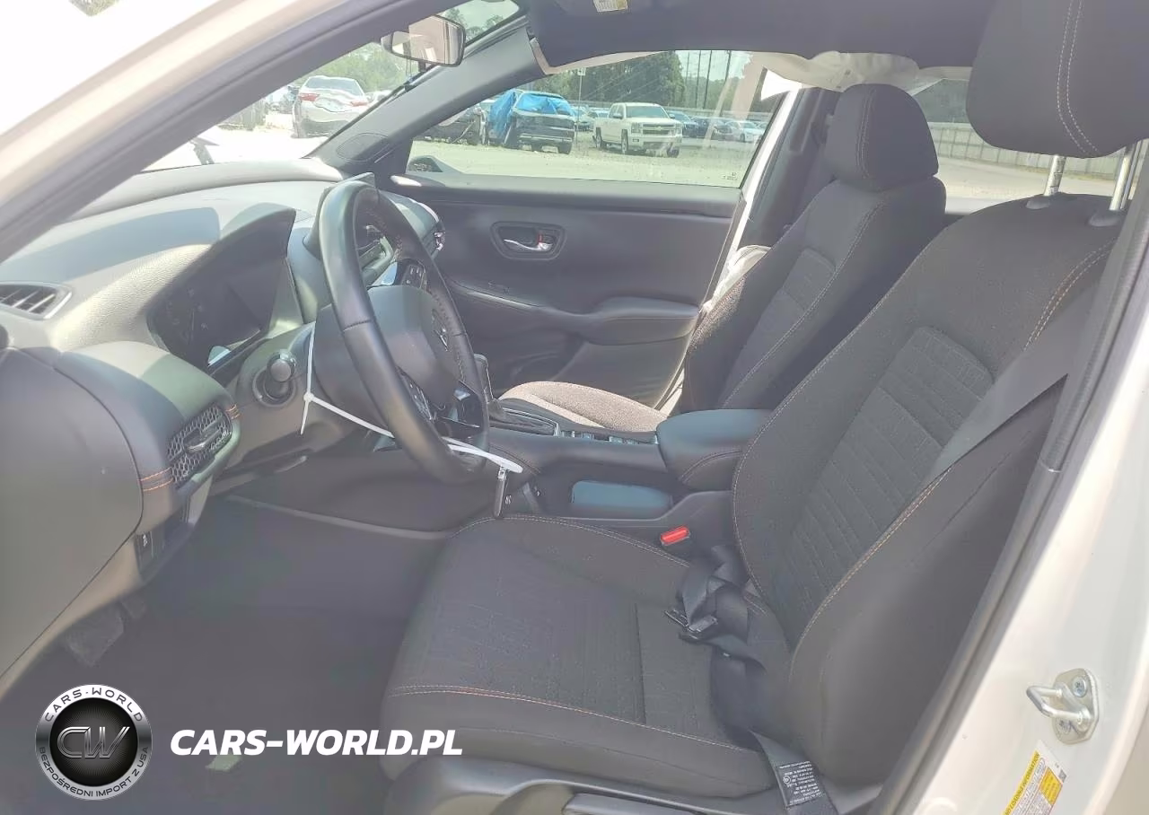 2025 Honda Hr-V Sport VIN:3CZRZ1H51SM724177 - 7