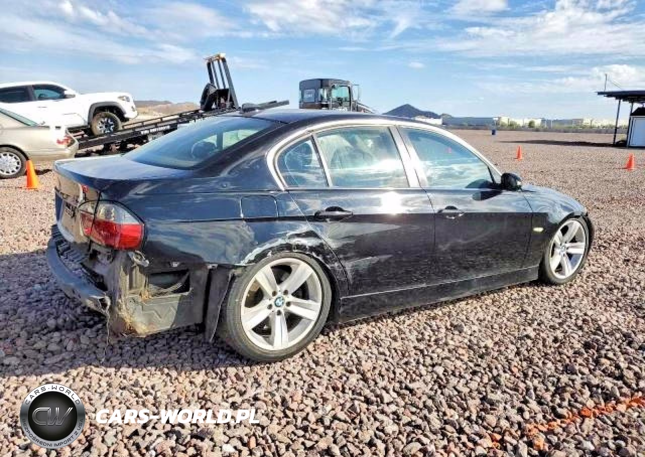 2006 BMW 330 I VIN:WBAVB33556PS11734 - 3