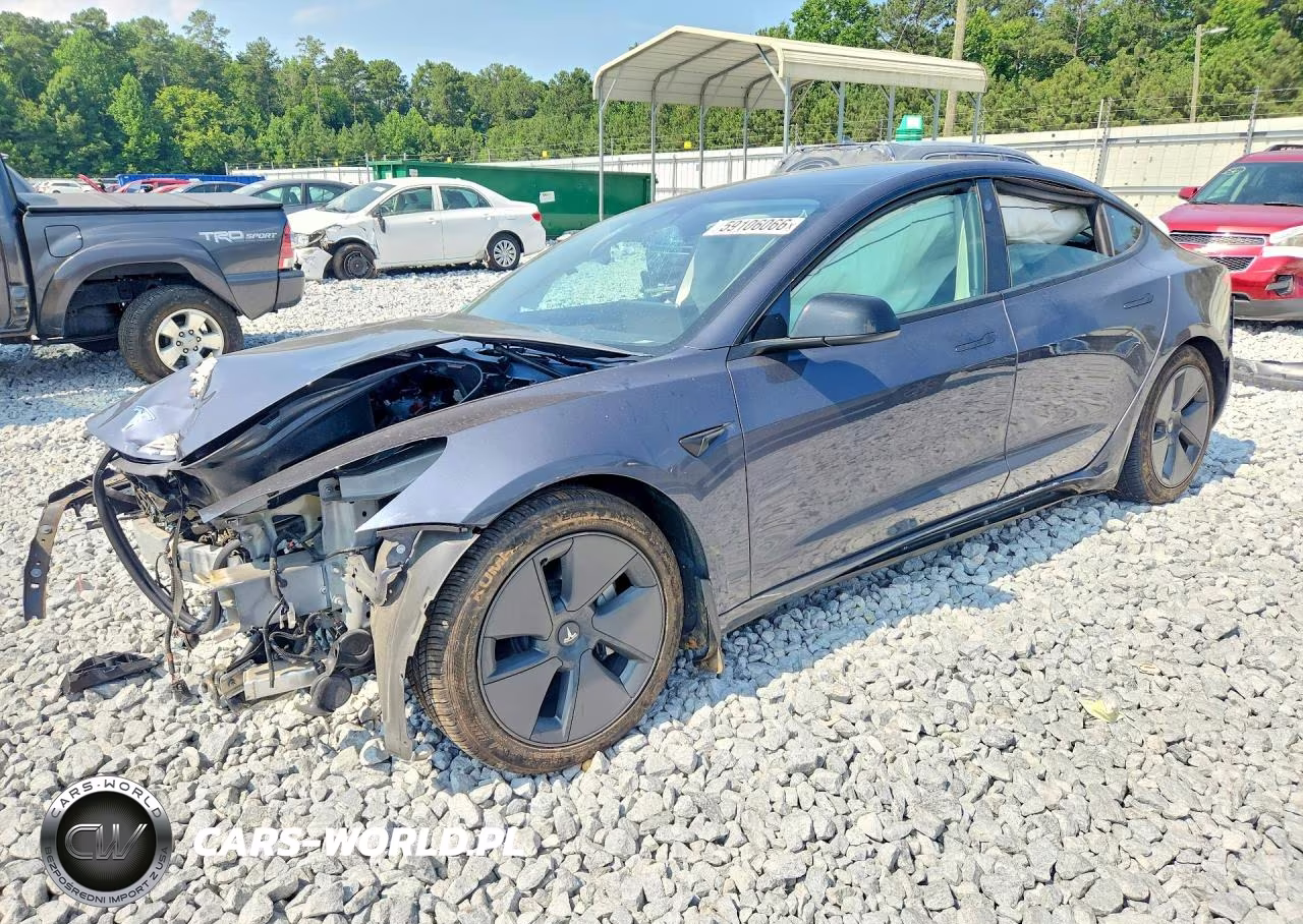 2023 Tesla Model 3 – zdjęcie 1 z 12