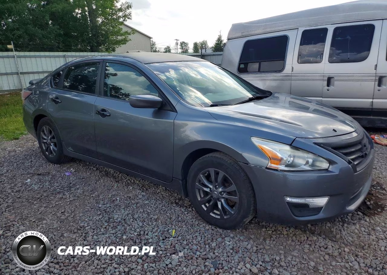 2015 Nissan Altima 2.5 S VIN:1N4AL3AP0FC456232 - 4