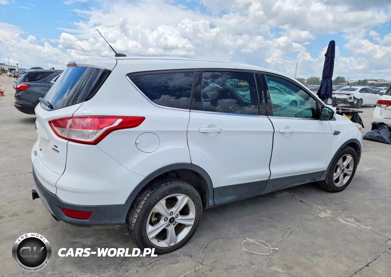 2015 Ford Escape Se VIN:1FMCU9G96FUB40416 - 3