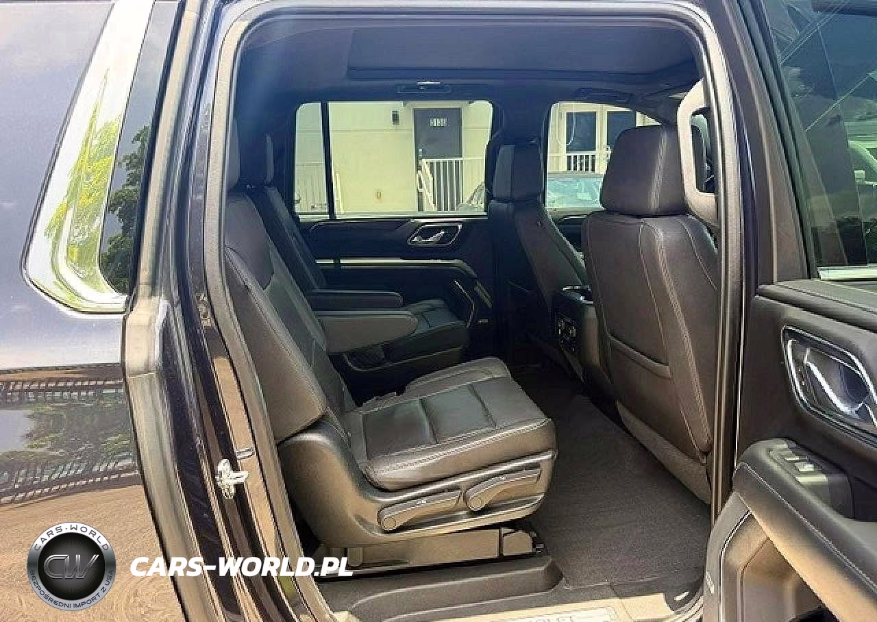 2023 Chevrolet Suburban C1500 Lt VIN:1GNSCCKDXPR303222 - 11