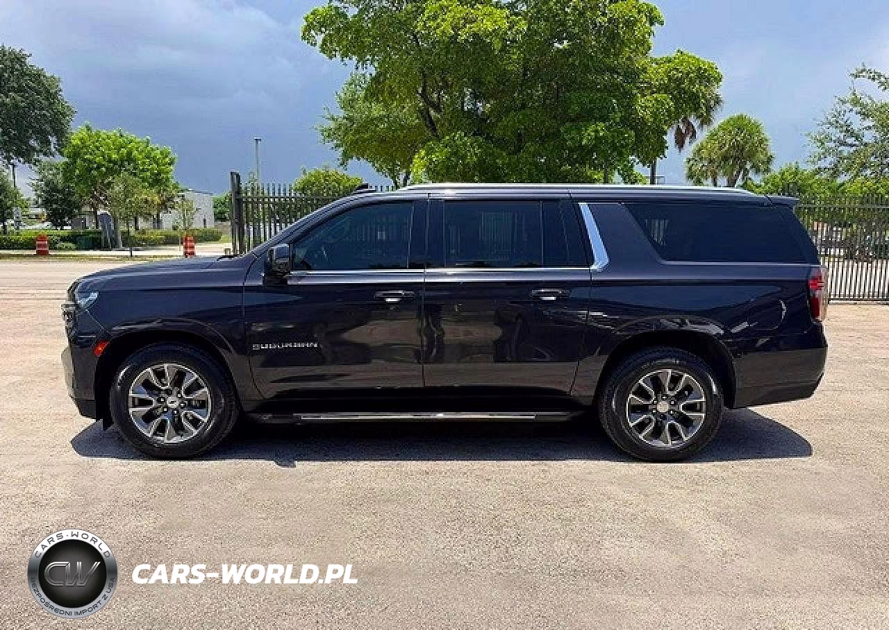 2023 Chevrolet Suburban C1500 Lt VIN:1GNSCCKDXPR303222 - 12