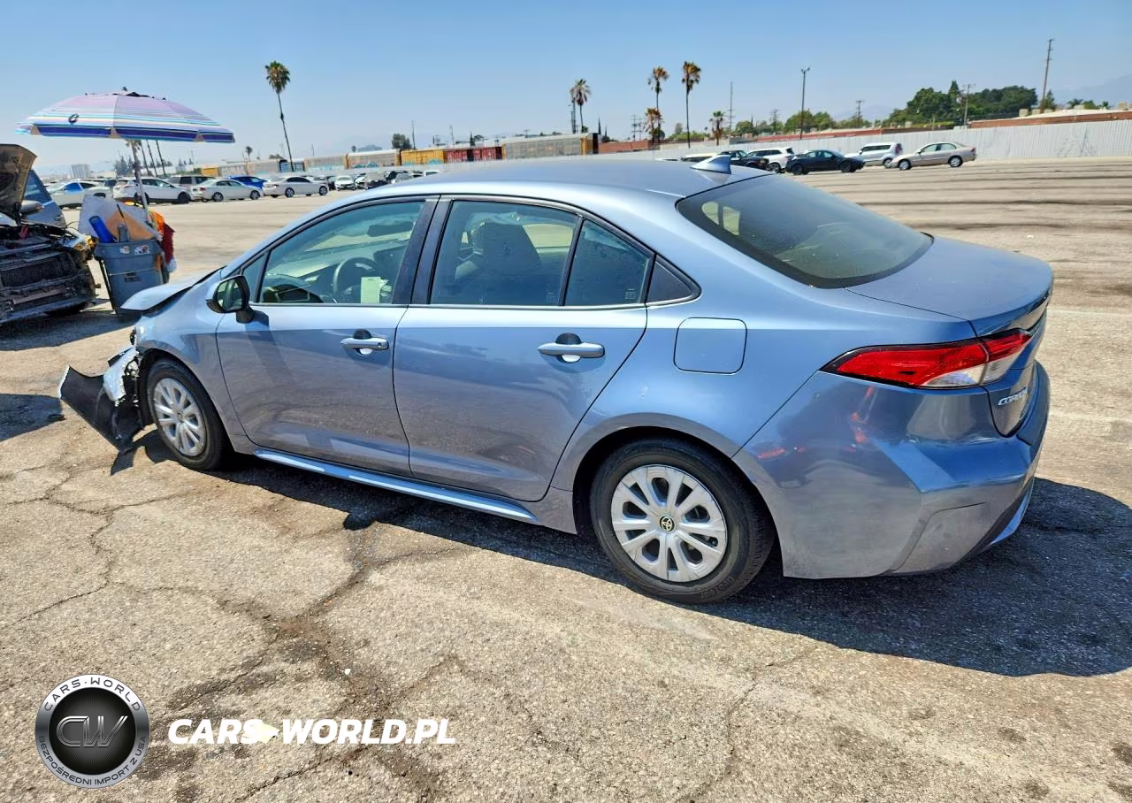 2022 Toyota Corolla Le VIN:JTDEAMDE6N3013843 - 2