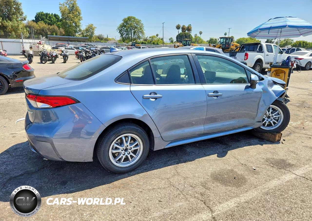 2022 Toyota Corolla Le VIN:JTDEAMDE6N3013843 - 3