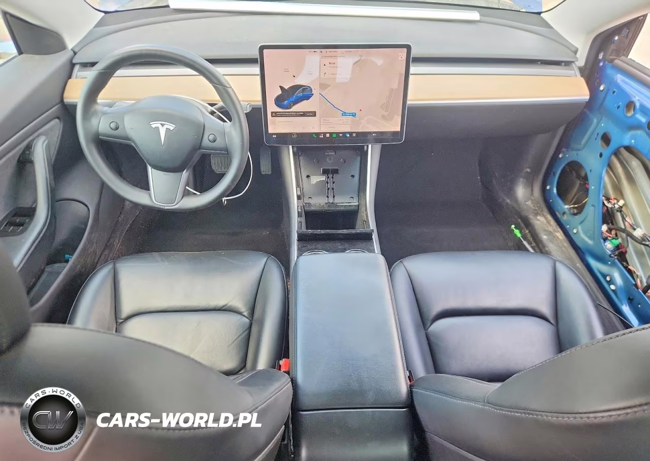 2019 Tesla Model 3 VIN:5YJ3E1EB8KF418275 - 8