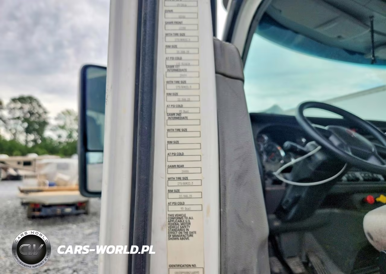 2017 Kenworth T880 Semi Truck VIN:1XKZDP9X8HJ168595 - 10