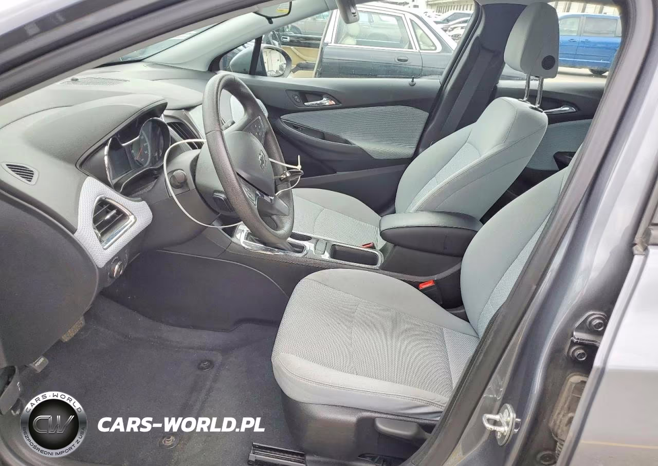2019 Chevrolet Cruze Lt VIN:1G1BE5SM8K7134958 - 7