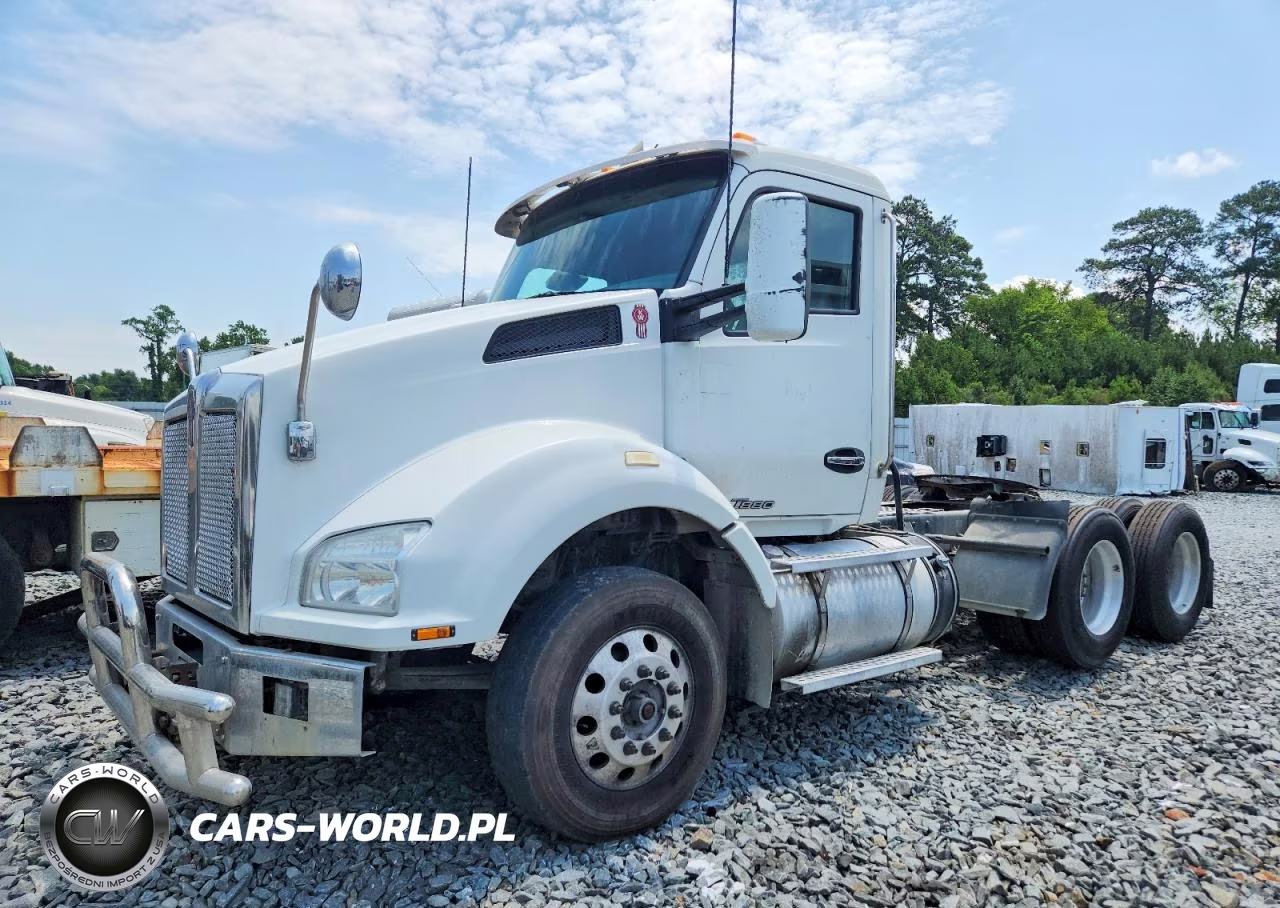 2017 Kenworth T880 Semi Truck VIN:1XKZDP9X5HJ169879 - 2