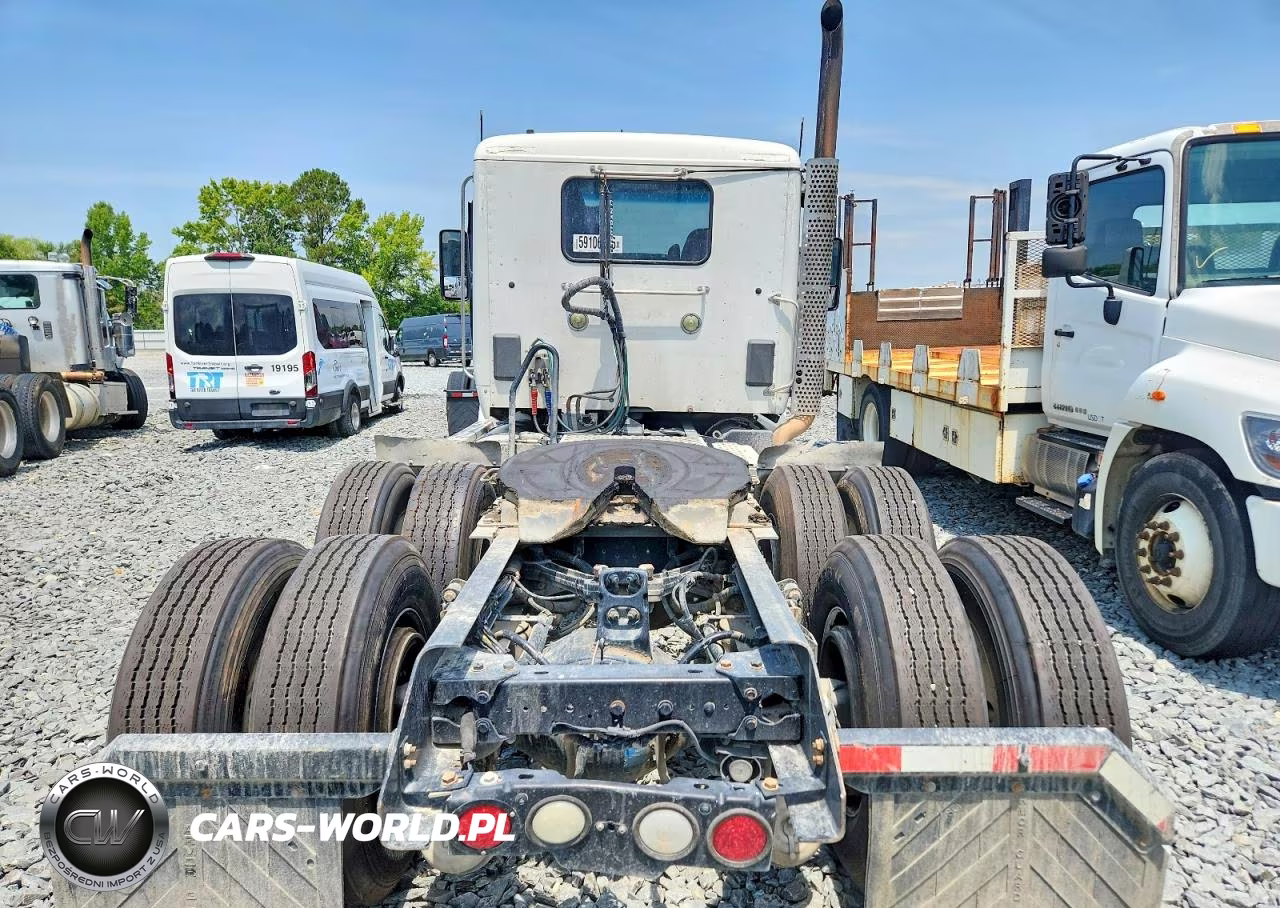 2017 Kenworth T880 Semi Truck VIN:1XKZDP9X5HJ169879 - 6