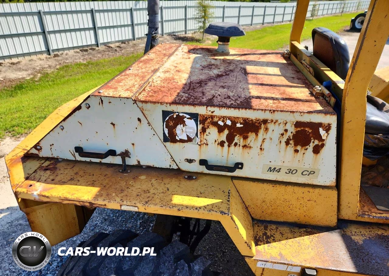 1995 Manitou Construction Equipment VIN:45145 - 6
