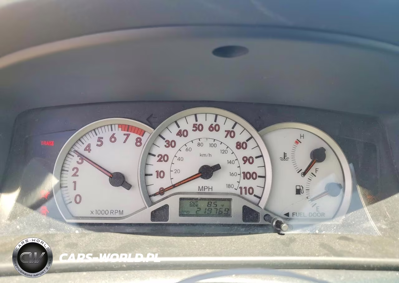 2006 Toyota Corolla S VIN:1NXBR32E26Z579823 - 9