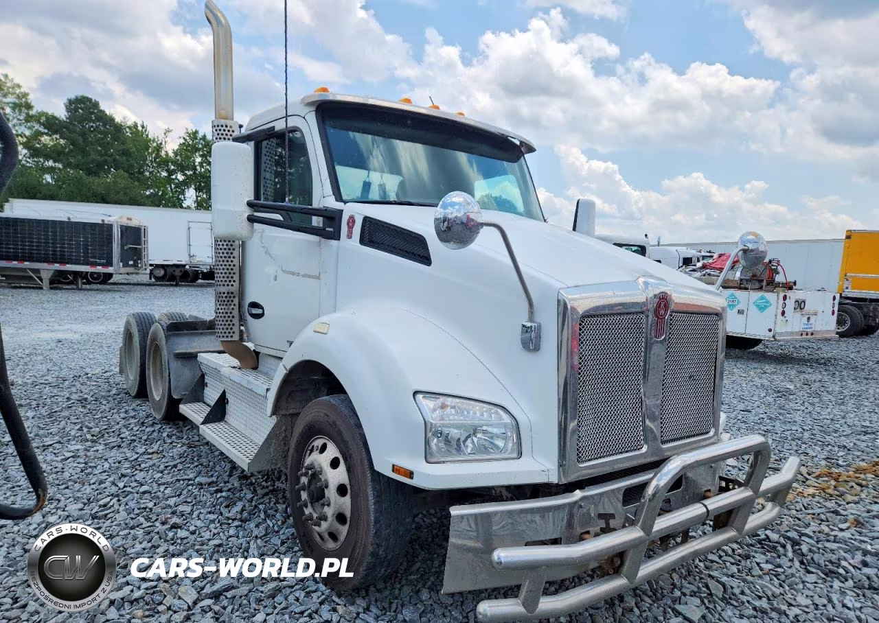 2017 Kenworth Constructi - Semi Truck