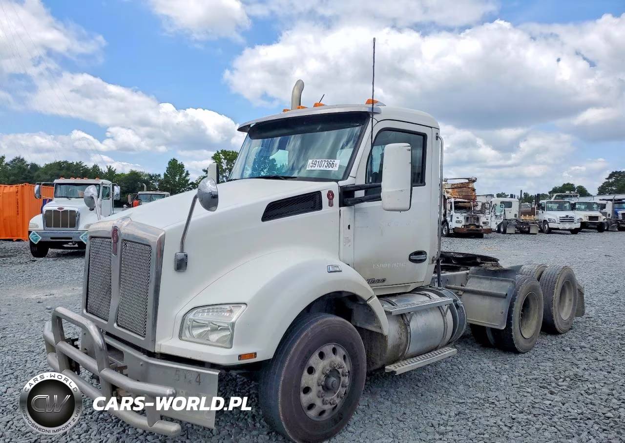 2017 Kenworth Constructi - Semi Truck VIN:1XKZDP9X1HJ169880 - 2