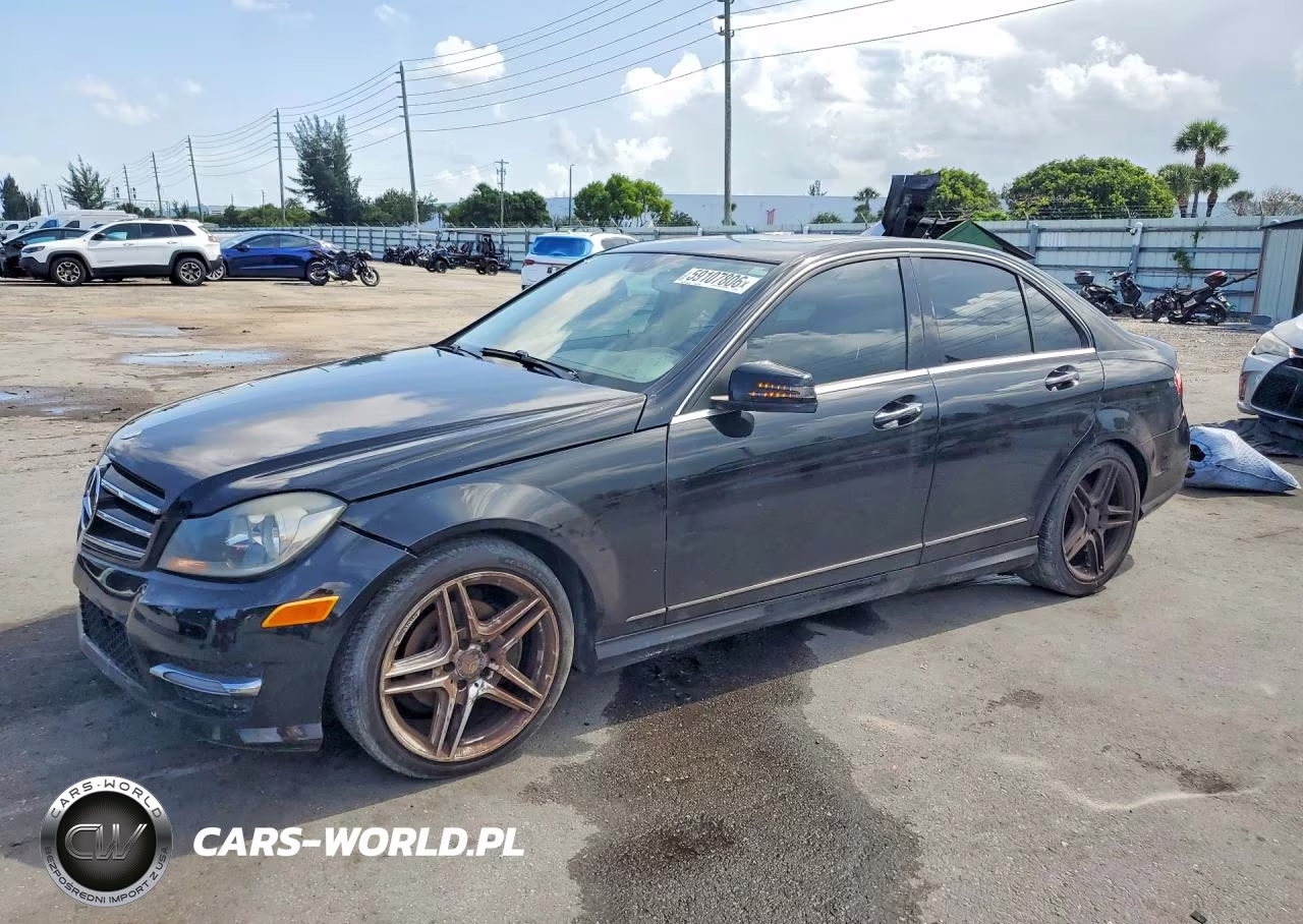 2014 Mercedes-Benz C 250