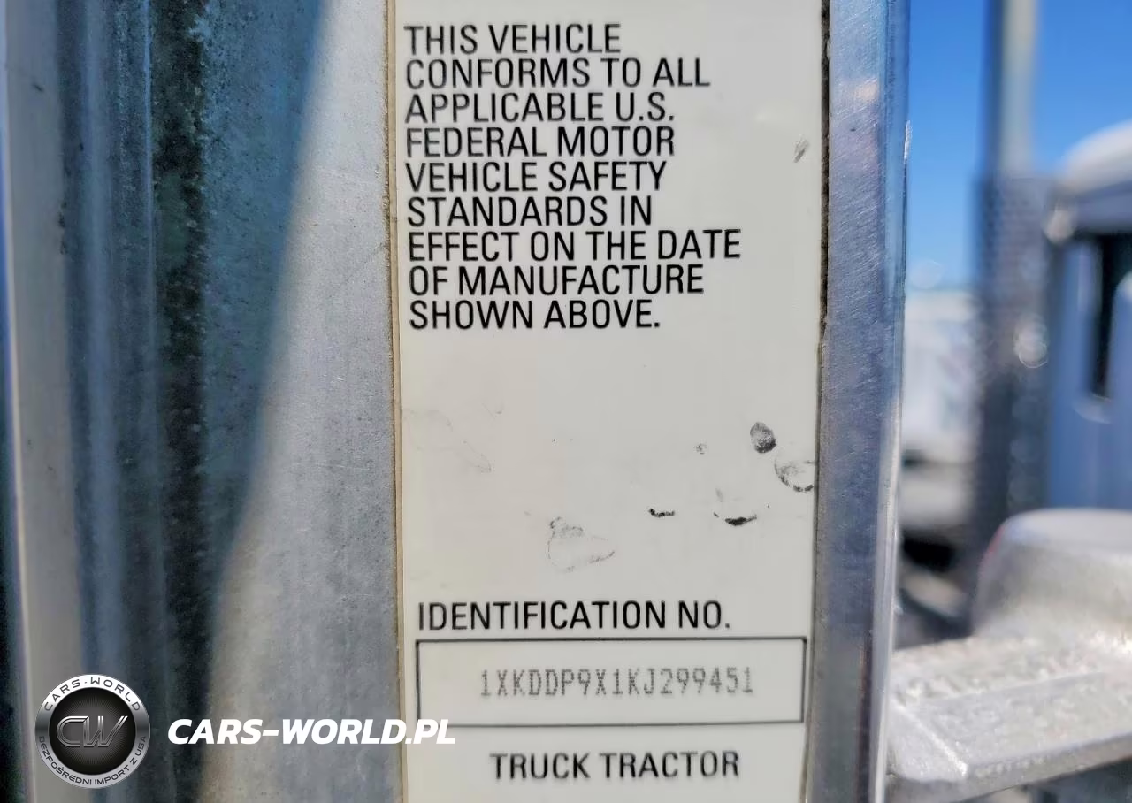 2019 Kenworth Constructi - Semi Truck VIN:1XKDDP9X1KJ299451 - 10