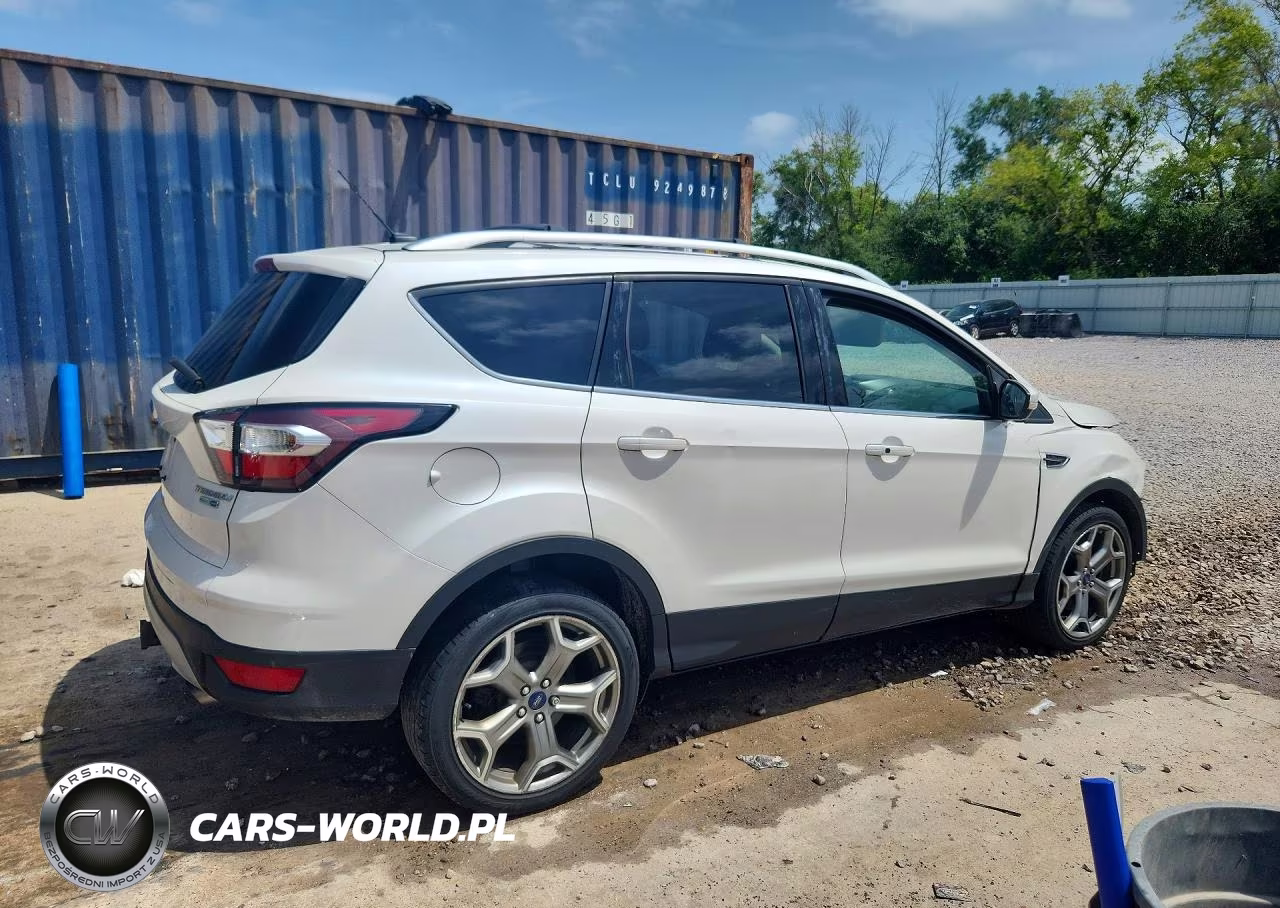 2017 Ford Escape Titanium VIN:1FMCU9J95HUA42554 - 3
