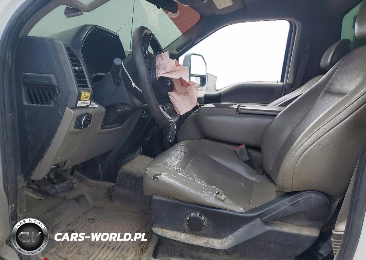 2017 Ford F350 Super Duty VIN:1FDRF3E64HEE73950 - 8