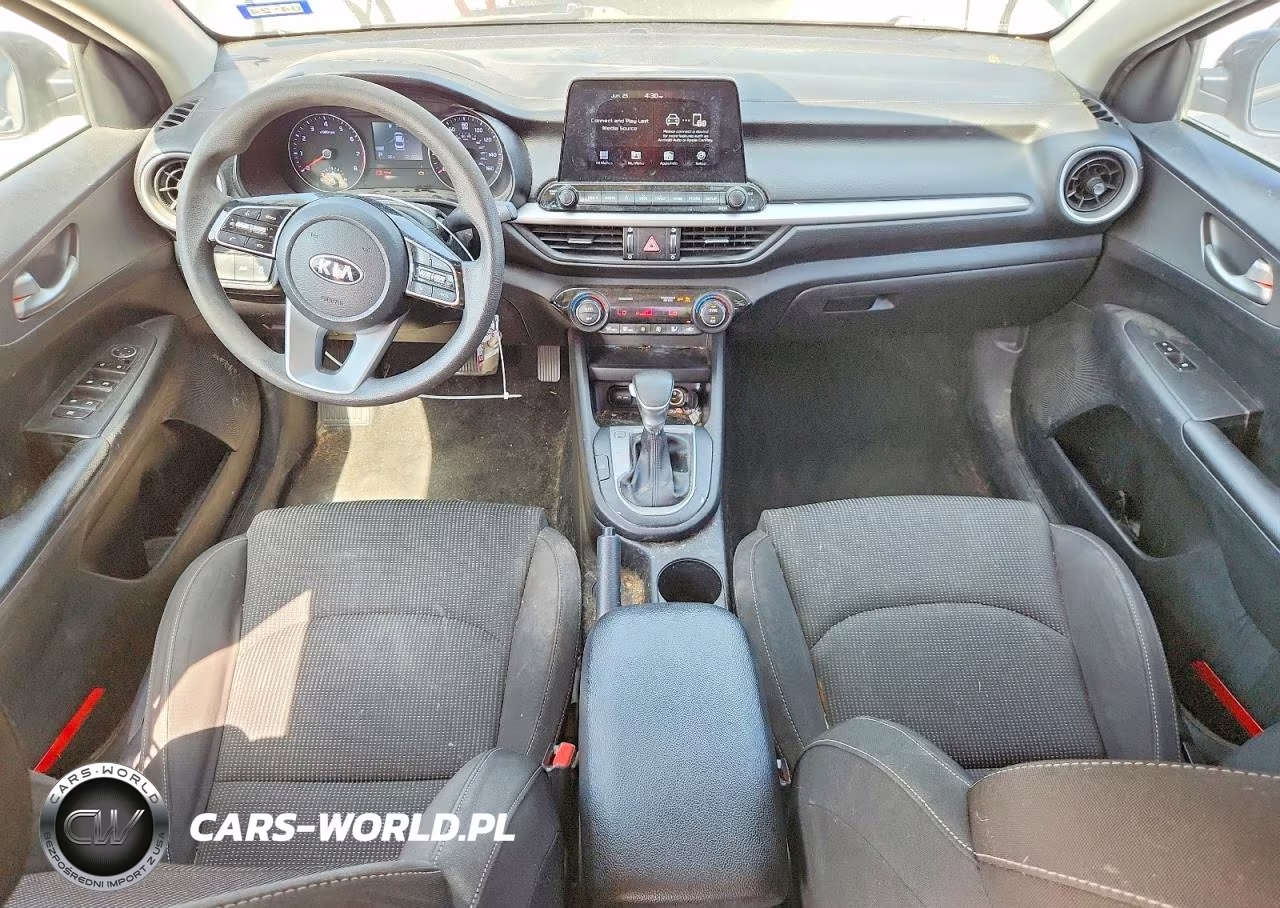 2019 Kia Forte Lxs VIN:3KPF24AD4KE112713 - 8