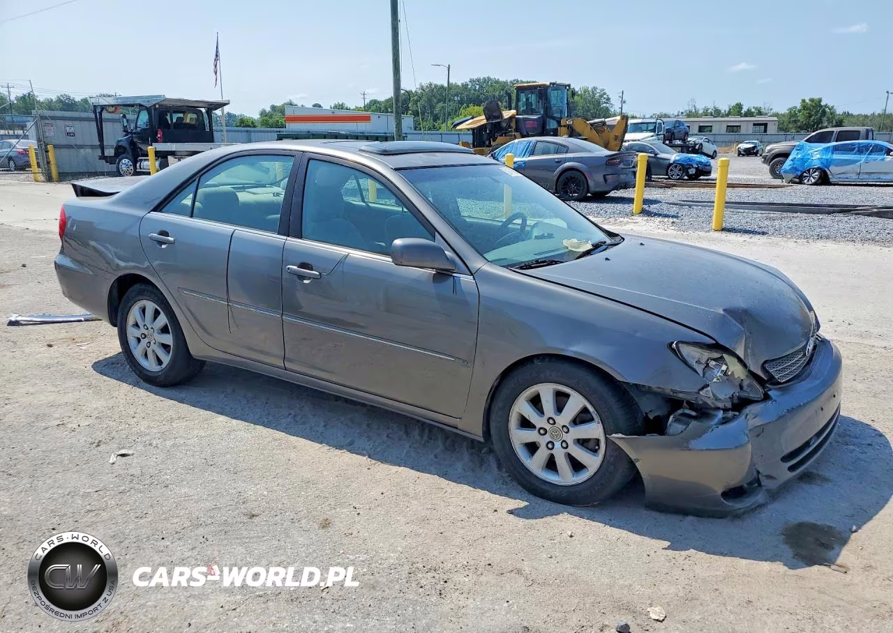 2004 Toyota Camry Xle V6 VIN:4T1BF30K24U584714 - 4