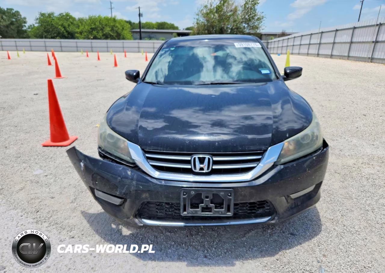 2014 Honda Accord Sport VIN:1HGCR2F5XEA266940 - 5