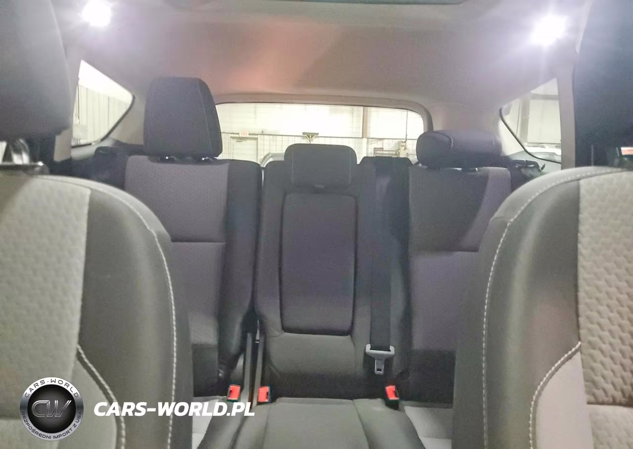 2017 Ford Escape Se VIN:1FMCU9GD0HUE84038 - 10