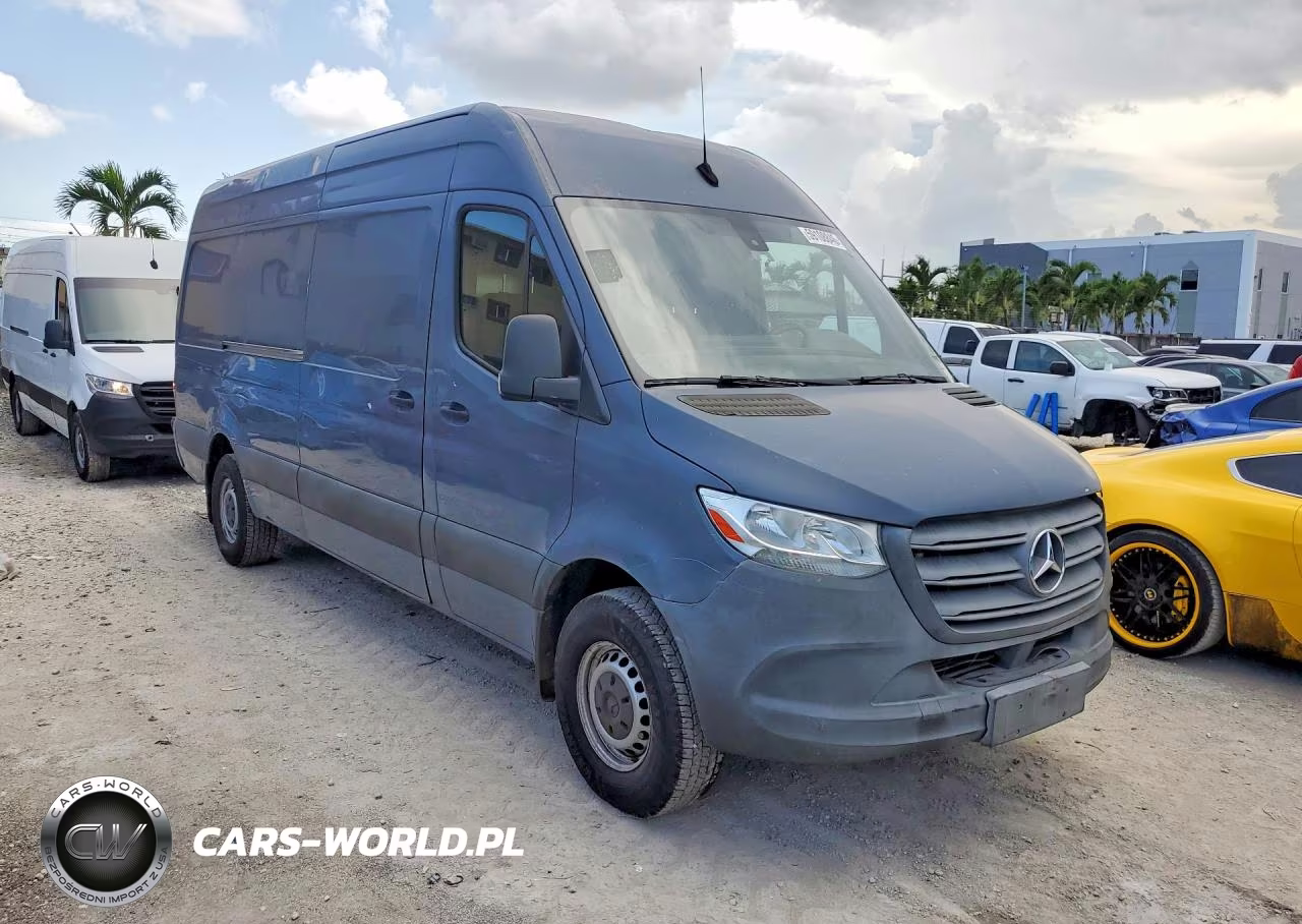 2019 Mercedes-Benz Sprinter 2500-3500 VIN:WD4PF1CD6KP137042 - 4