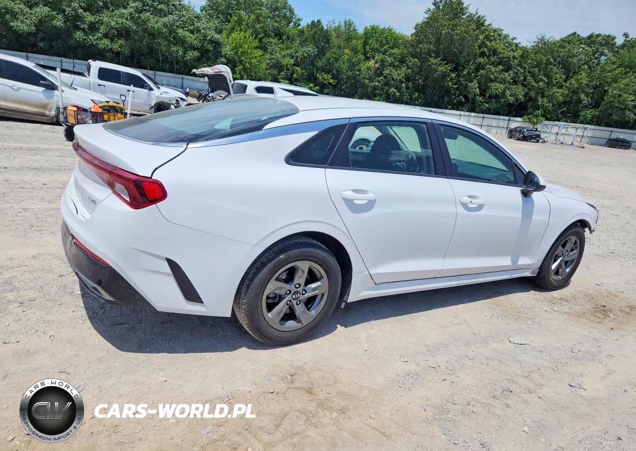 2021 Kia K5 Lxs VIN:5XXG14J21MG072428 - 3