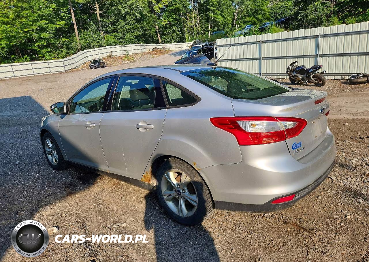 2014 Ford Focus Se VIN:1FADP3F28EL401752 - 2
