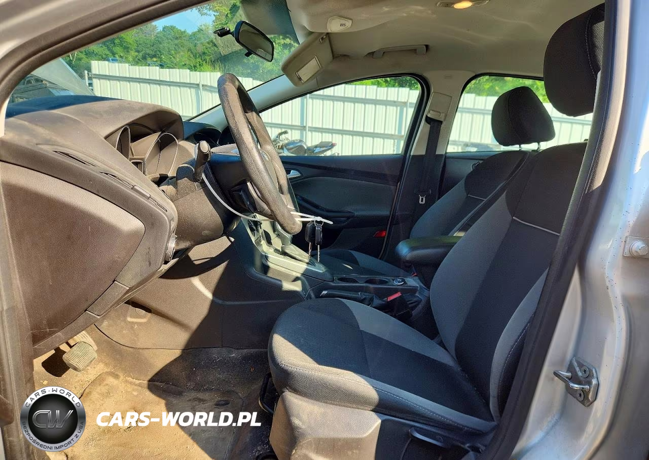 2014 Ford Focus Se VIN:1FADP3F28EL401752 - 7