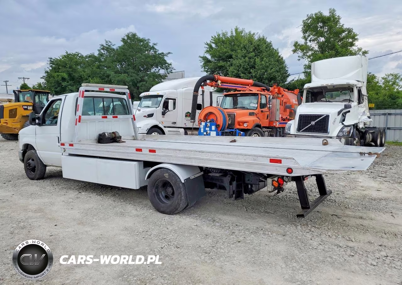 2017 Ford Econoline E450 Super Duty Cutaway Van VIN:1FDFE4FS4HDC51423 - 2
