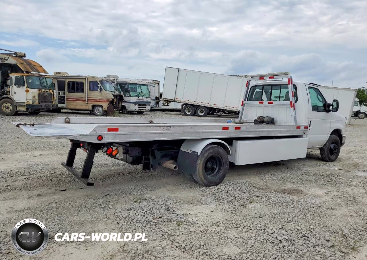 2017 Ford Econoline E450 Super Duty Cutaway Van VIN:1FDFE4FS4HDC51423 - 3