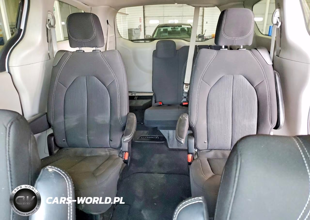 2023 Chrysler Voyager Lx VIN:2C4RC1CG1PR615525 - 10