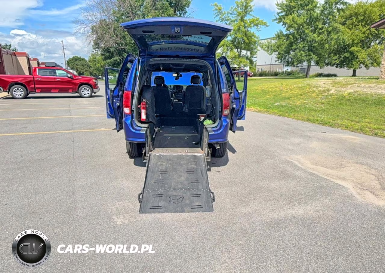 2019 Dodge Grand Caravan Gt VIN:2C4RDGEG2KR693219 - 14