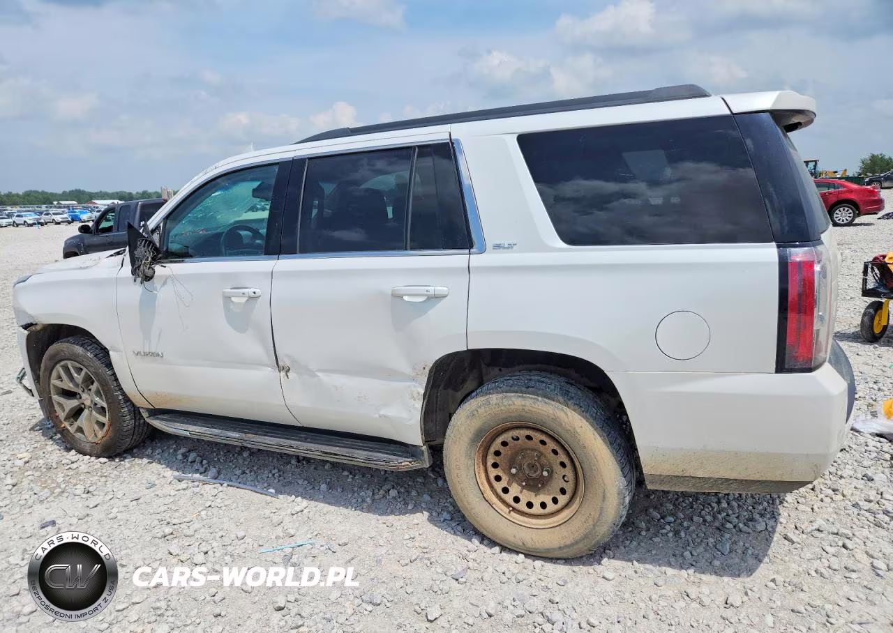 2018 GMC Yukon VIN:1GKS2BKC2JR268832 - 2