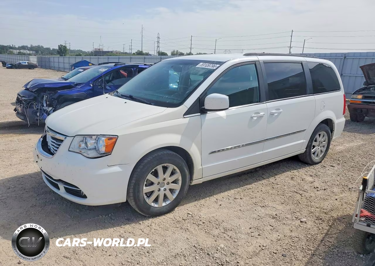 CHRYSLER TOWN & COU – zdjęcie 1 z 13