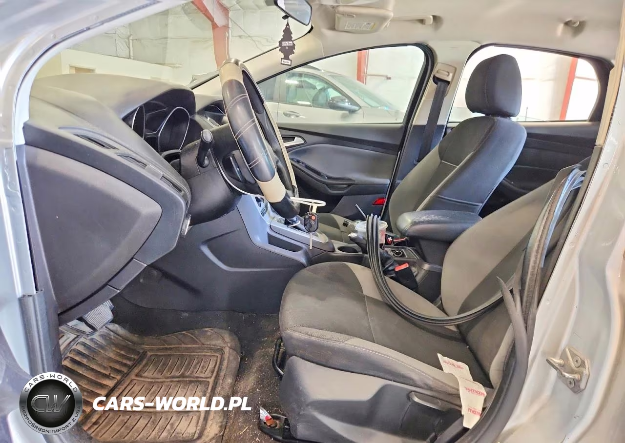 2014 Ford Focus Se VIN:1FADP3F26EL327201 - 7