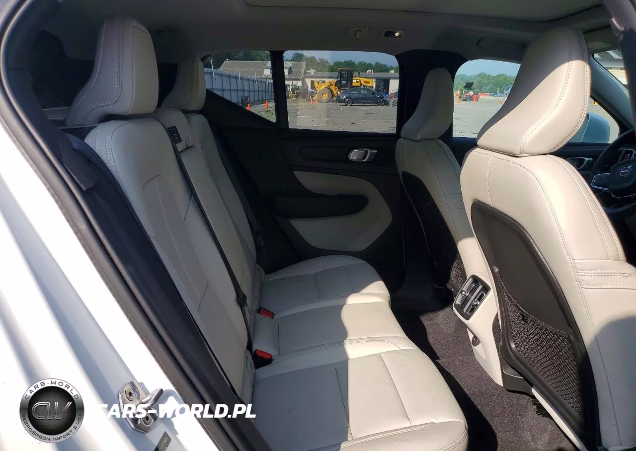 2019 Volvo Xc40 T5 Inscription VIN:YV4162UL0K2126074 - 10