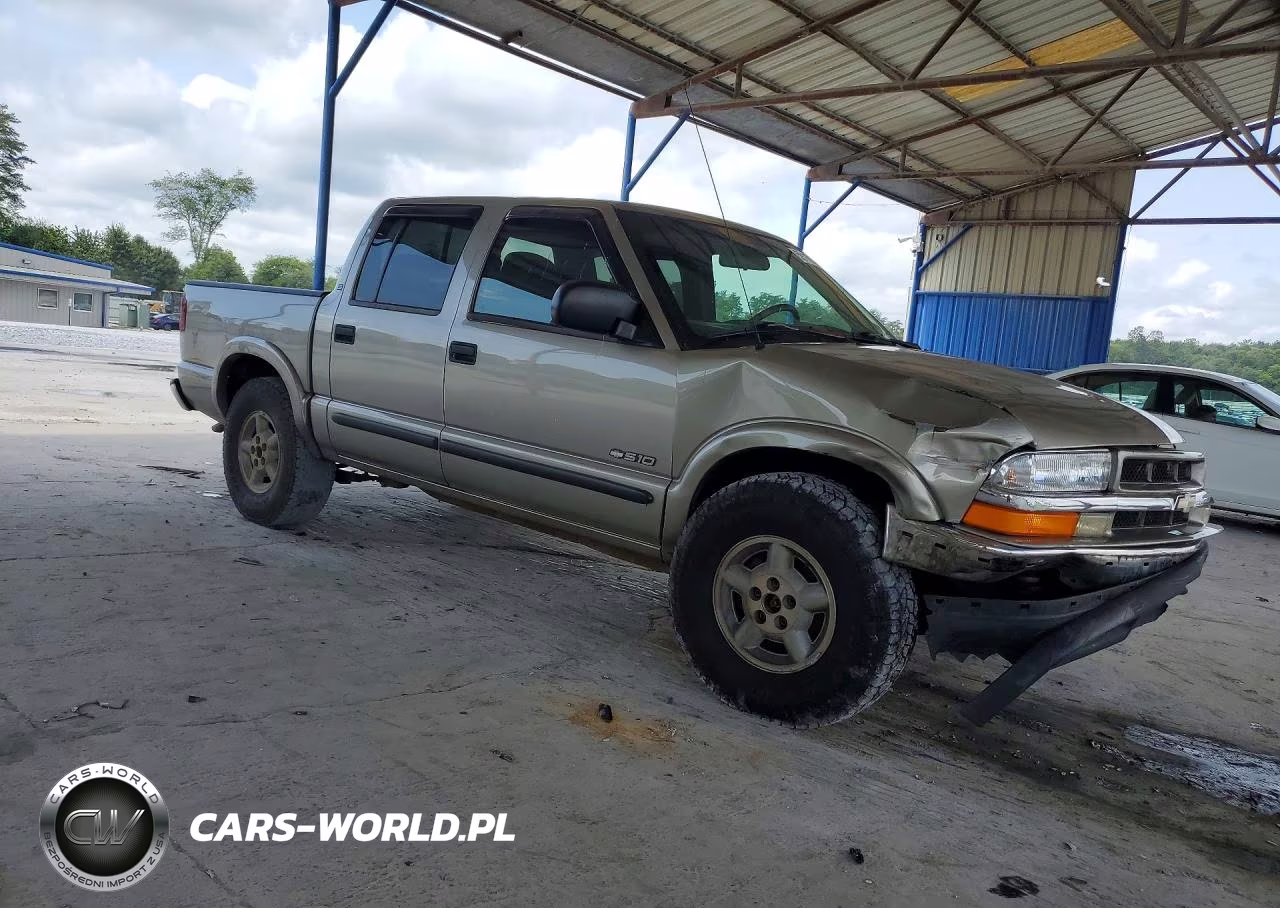 2001 Chevrolet S Truck S10 VIN:1GCDT13W11K262873 - 4