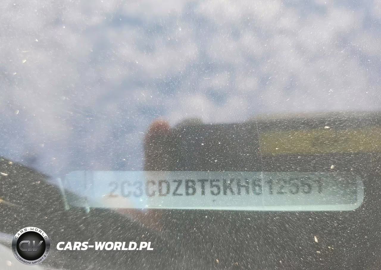 2019 Dodge Challenger R-T VIN:2C3CDZBT5KH612551 - 12
