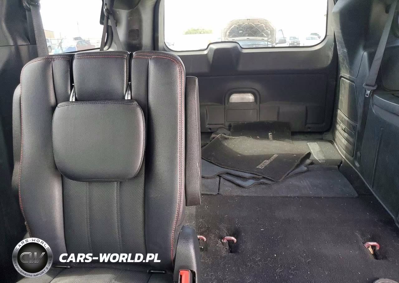 2018 Dodge Grand Caravan Gt VIN:2C4RDGEG6JR143312 - 10