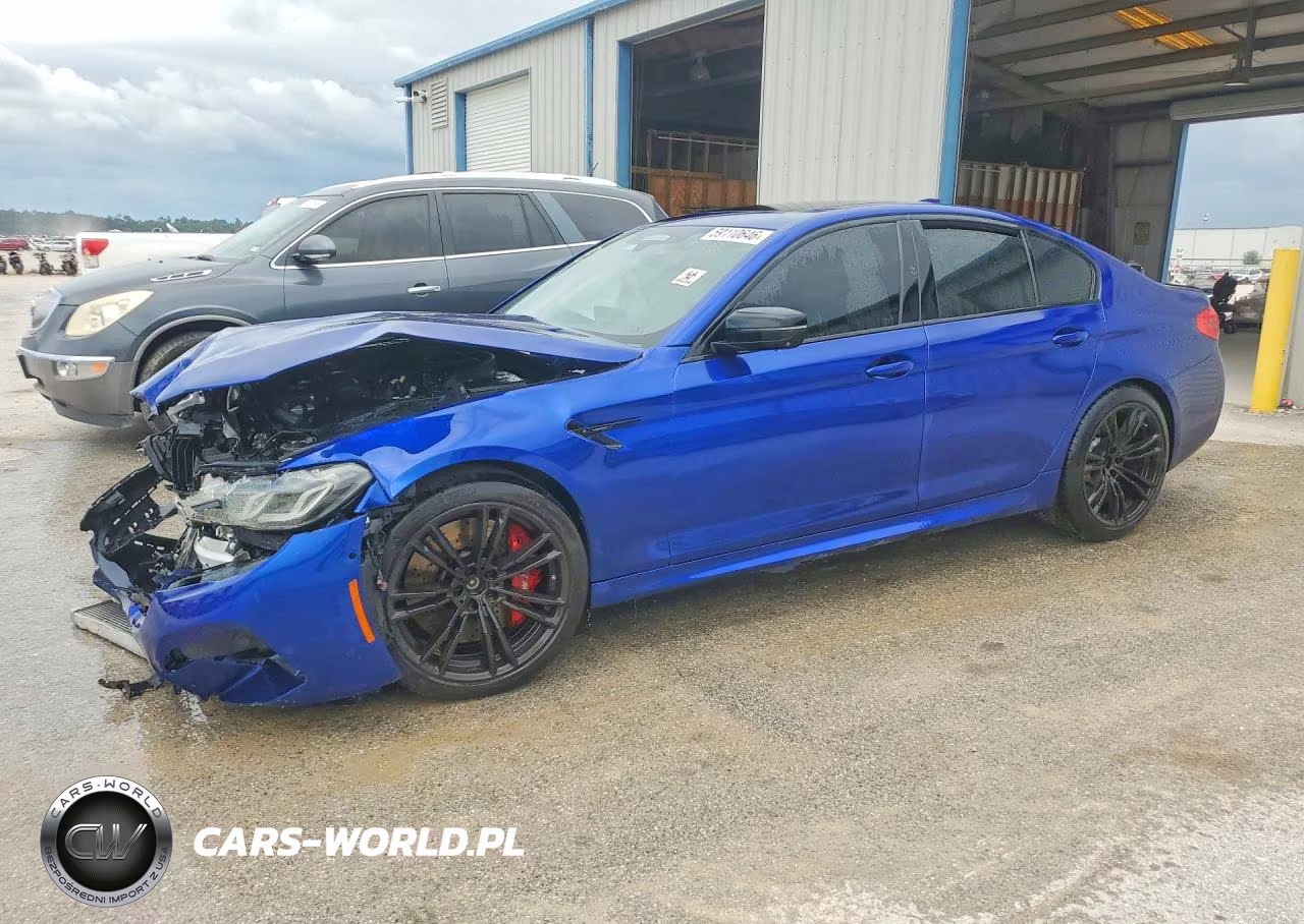 2022 BMW M5