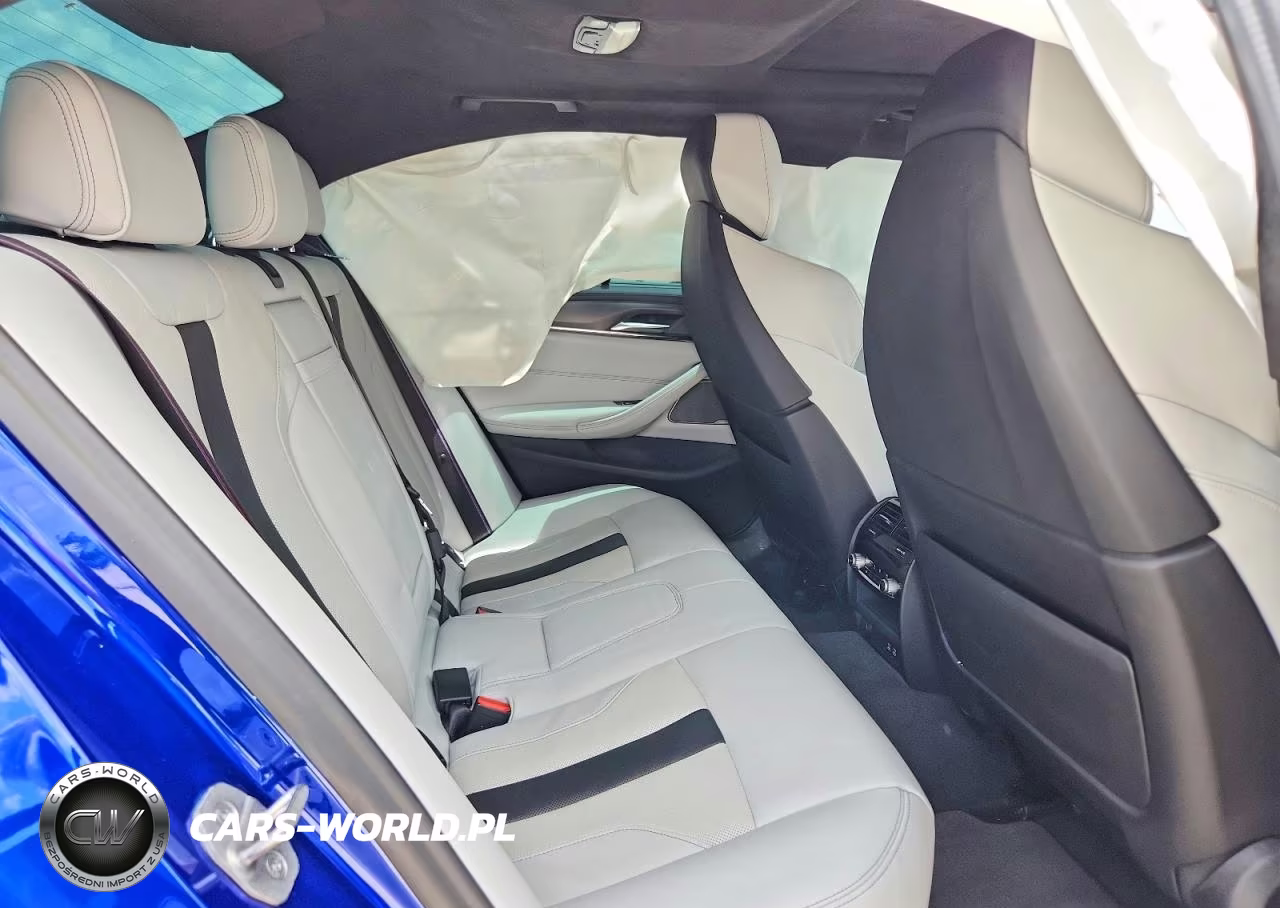 2022 BMW M5 VIN:WBS83CH06NCK64273 - 10