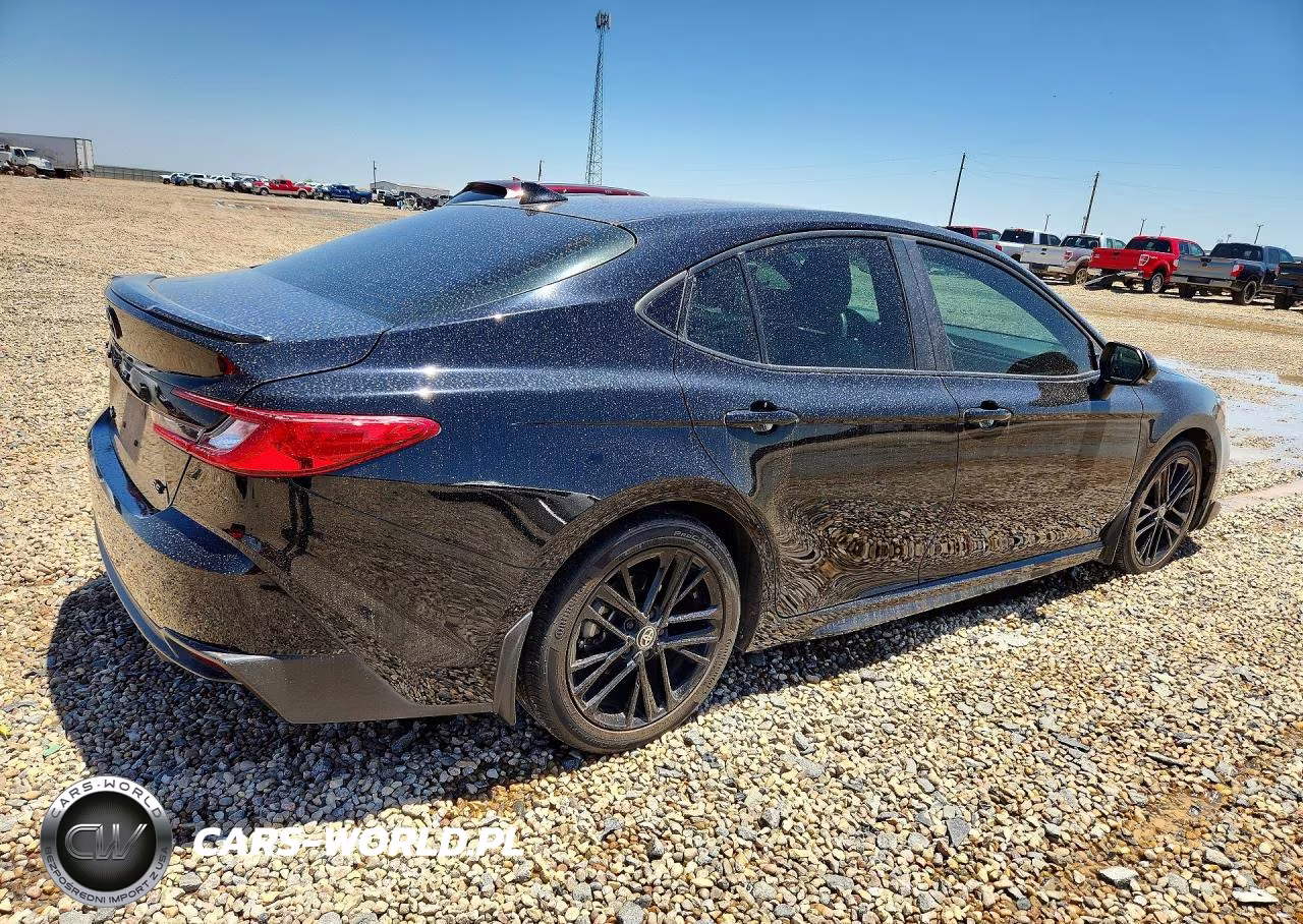 2025 Toyota Camry Se VIN:4T1DAACK9SU008882 - 3