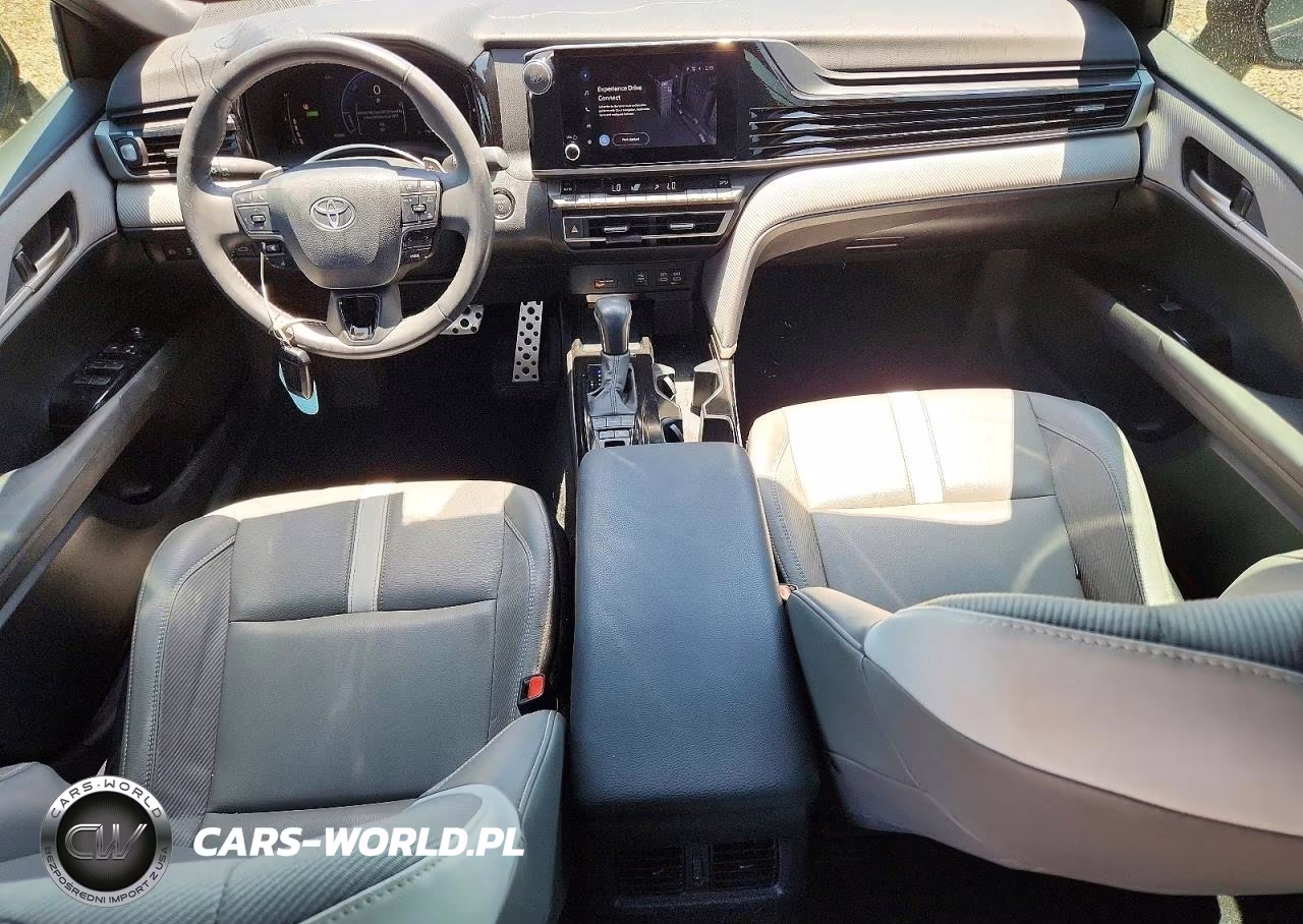 2025 Toyota Camry Se VIN:4T1DAACK9SU008882 - 8