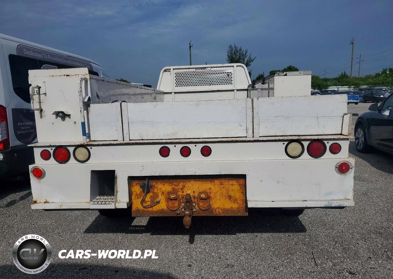 2013 Ford F550 Super - Utility - Service Truck VIN:1FDUF5GT9DEA64765 - 10